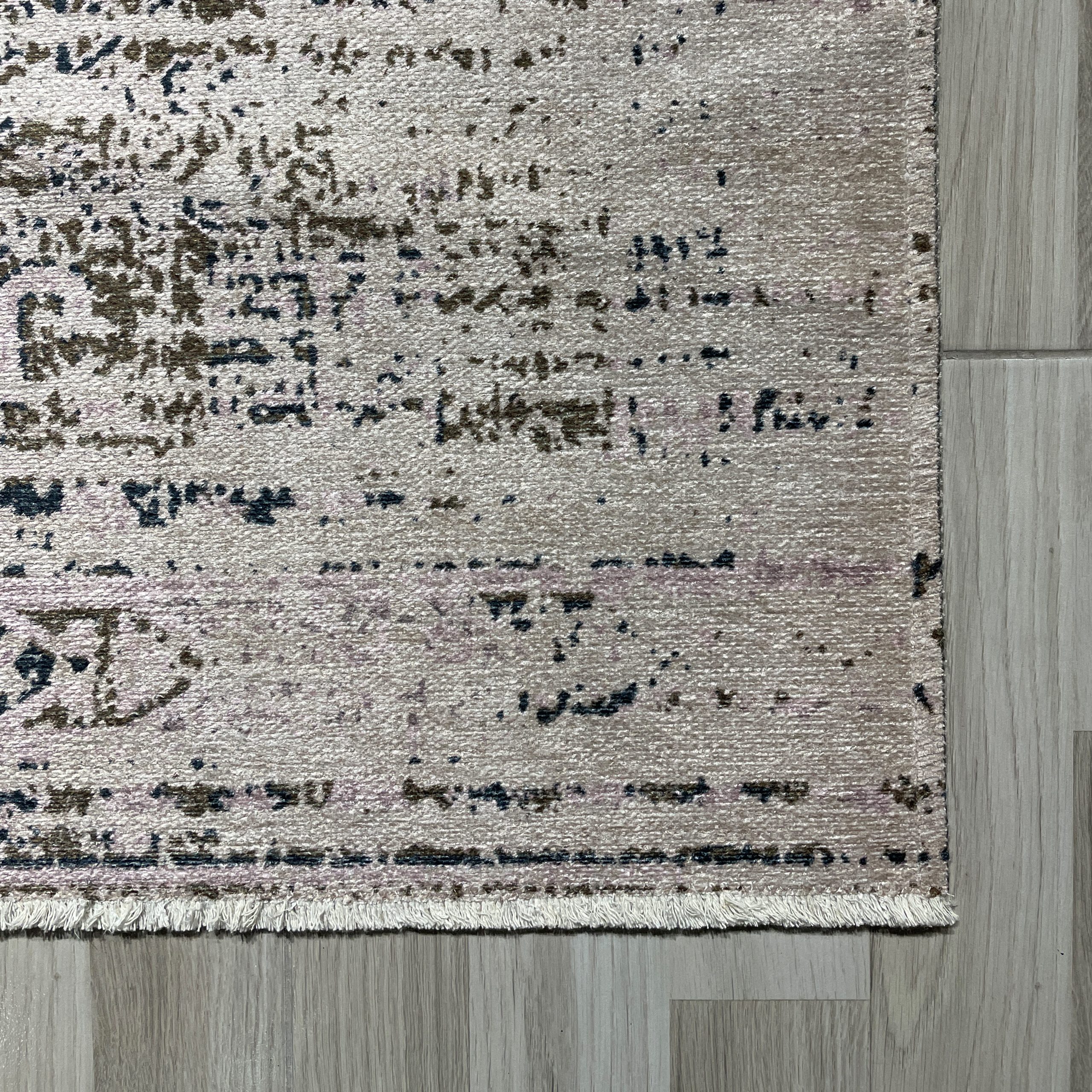 Netline Home Green Khaki Vintage Machine Washable Chenille Rug Design 2239-02 - Detailed Photoshoot - Netline Home