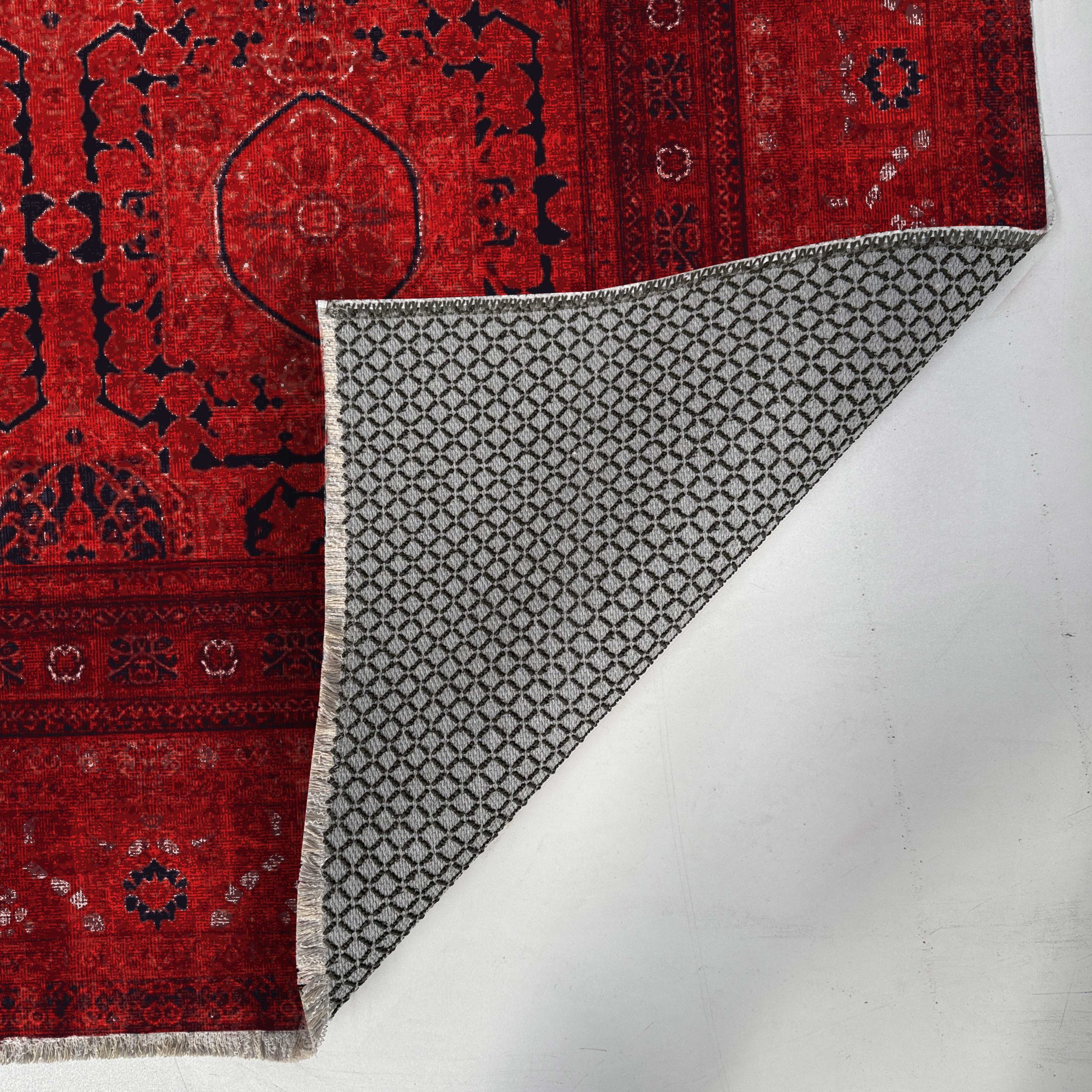 Netline Home Red Burgundy Ethnic Classic Vintage Machine Washable Chenille Rug Design 3011-01 - Gallery Image 4 - Netline Home